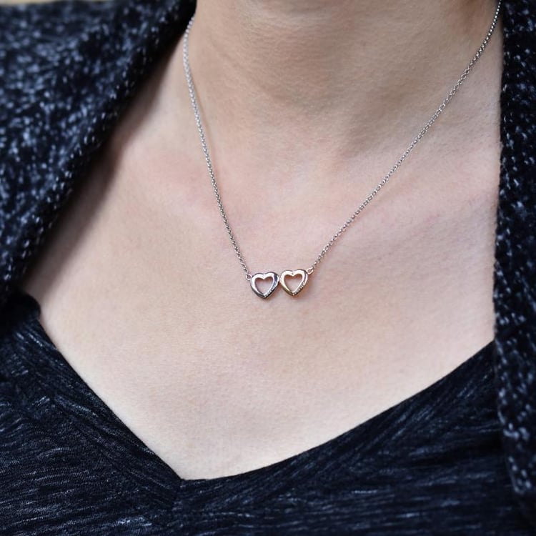 Strieborný náhrdelník Lanell 8322