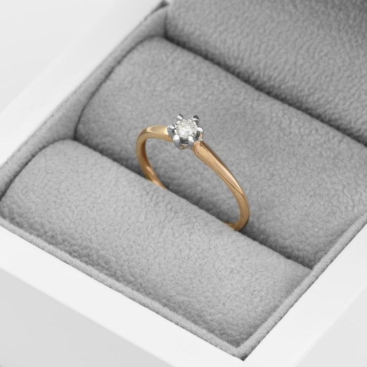 Zásnubný prsteň v štýle solitér s moissanitom Malvina 105221