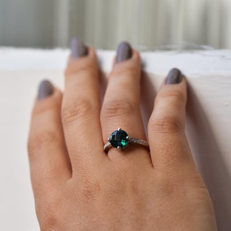 Zlatý smaragdový prsteň 34664