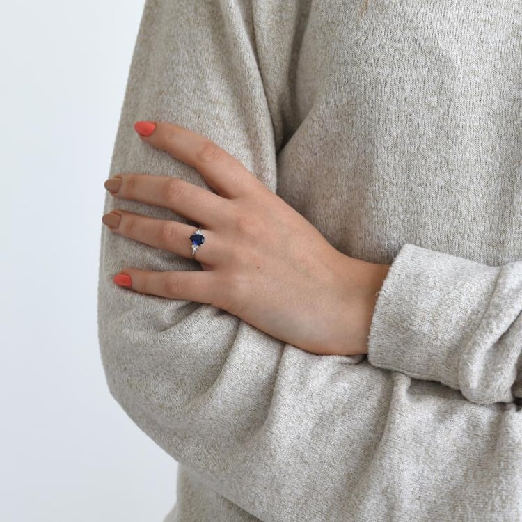 Prsteň so zafírom 52355