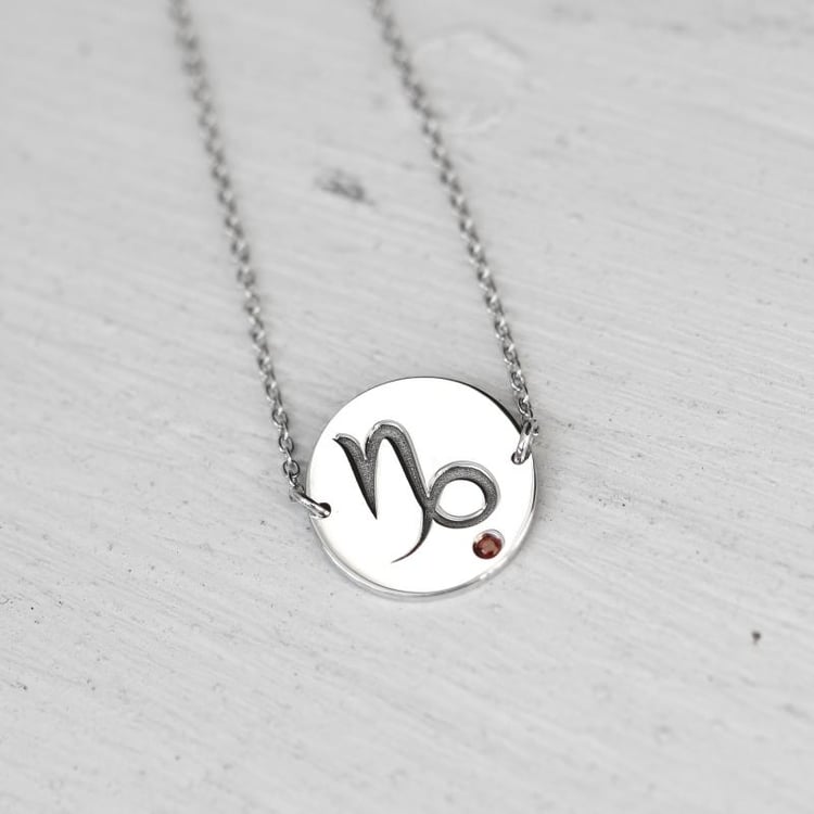 Náramok s červeným granátom Kozorožec 47685