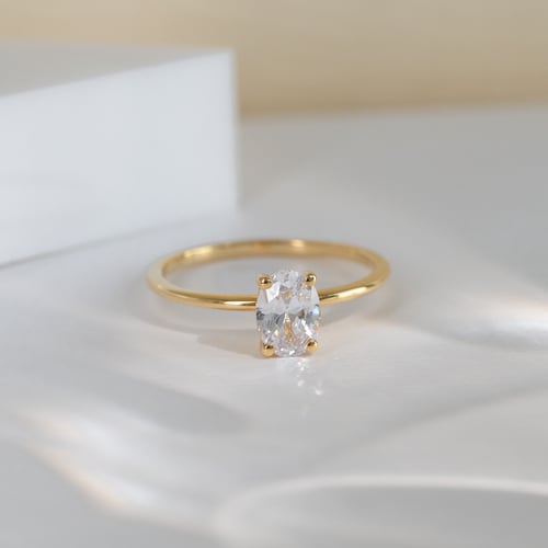 Zásnubný prsteň s 0.53ct IGI certifikovaným oval diamantom Frost