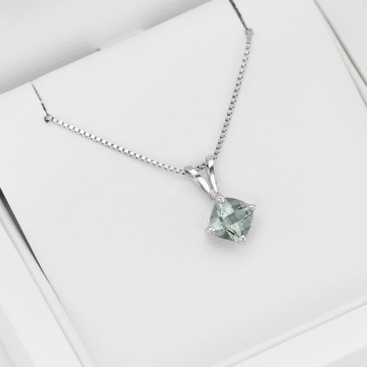 Náhrdelník s ametystom 15131