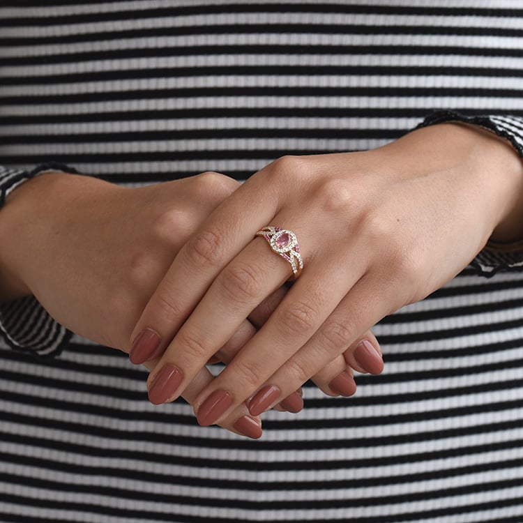 Zlatý prsteň s morganitom 72231