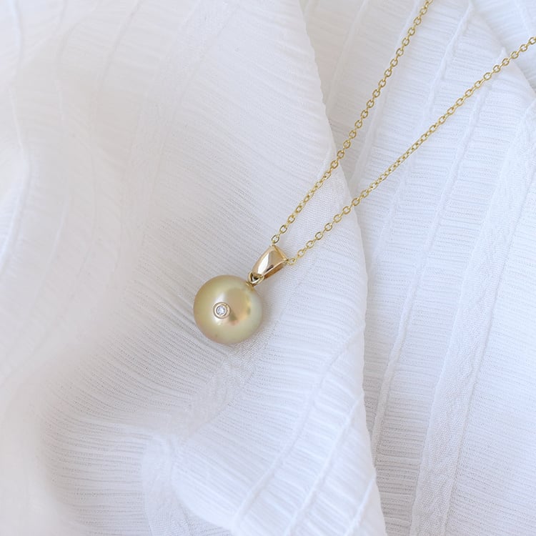 Náhrdelník zo zlata 68151