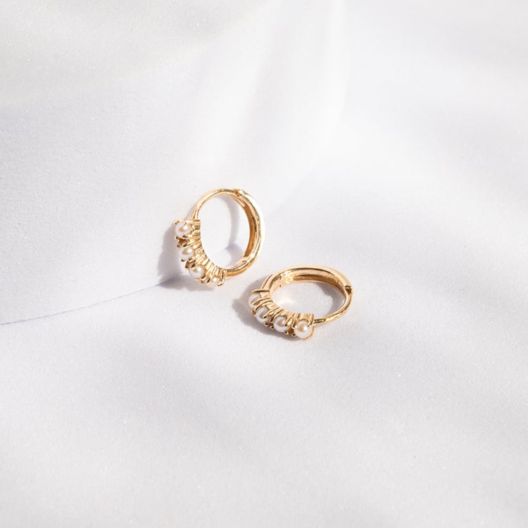 Zlaté kruhové náušnice s perlami Bode 142725