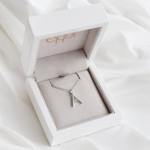 Personalizovaný prívesok s lab-grown diamantmi Miguel