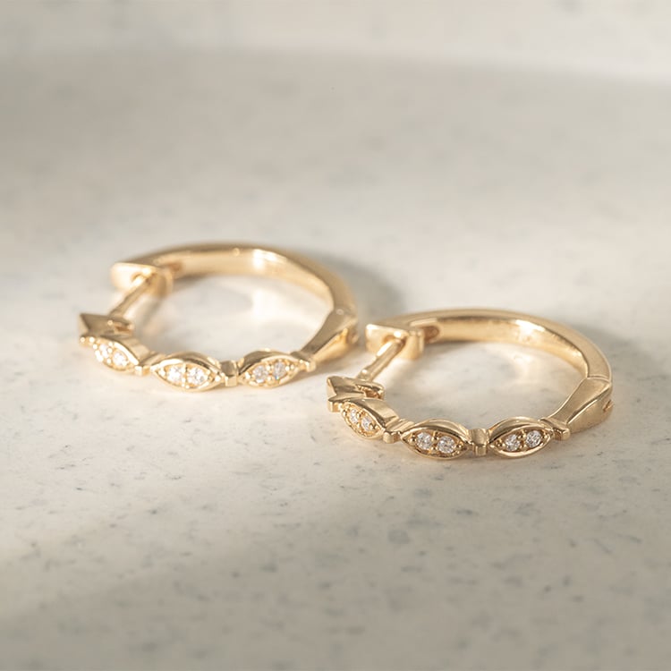 Kruhové náušnice s lab-grown diamantmi Vesell 120171