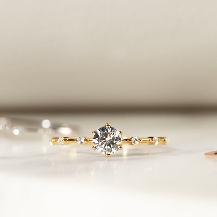 Zásnubný prsteň s diamantmi Jelena