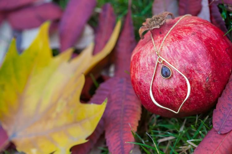 Strieborný pozlátený náhrdelník s rutilom 7366