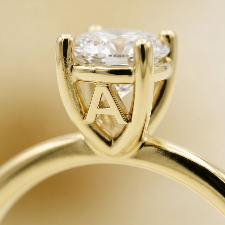 Zásnubný prsteň s výberom písmen a lab-grown diamantmi Frost 167682