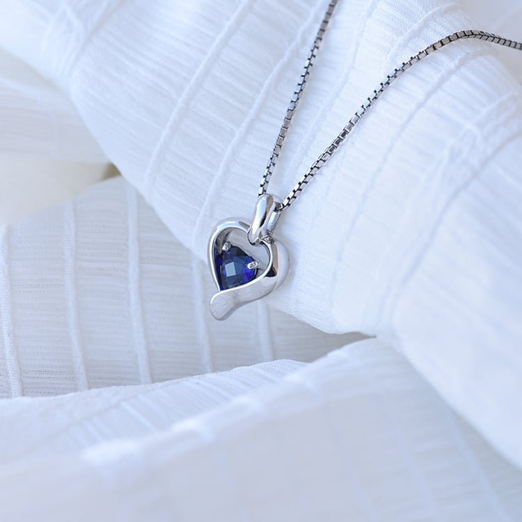 Zafírový prívesok 69116