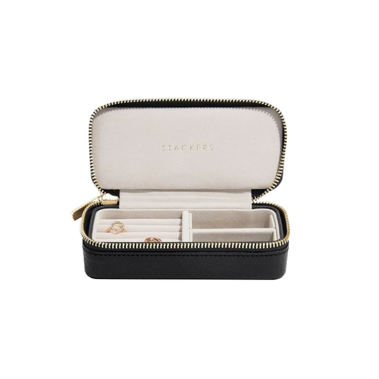 Stredné cestovné puzdro