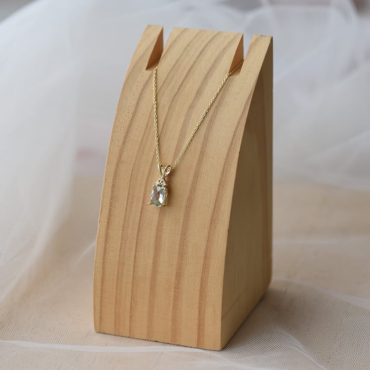 Ametystový náhrdelín zo zlata 72171