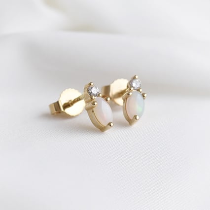 Zlaté cluster náušnice s opálmi a diamantmi Phyllis