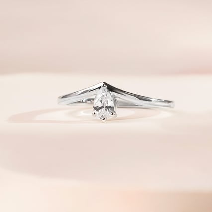 Vykrojený zásnubný prsteň s pear lab-grown diamantom Ingrid