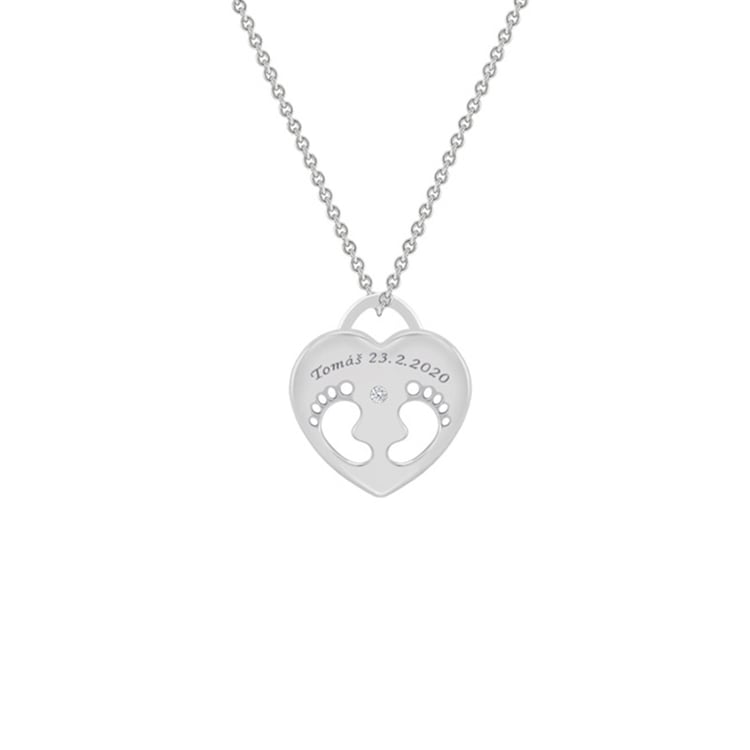 Strieborný prívesok detské nožičky s lab-grown diamantom a gravírom Sophia