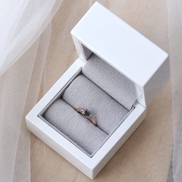 Zlatý zásnubný prsteň 71925