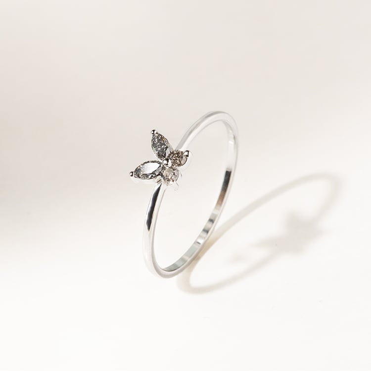 Salt and pepper prsteň v tvare motýľa Fraya 141126