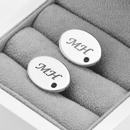 Strieborné manžetové gombíky s gravírom a černými diamantmi Laney