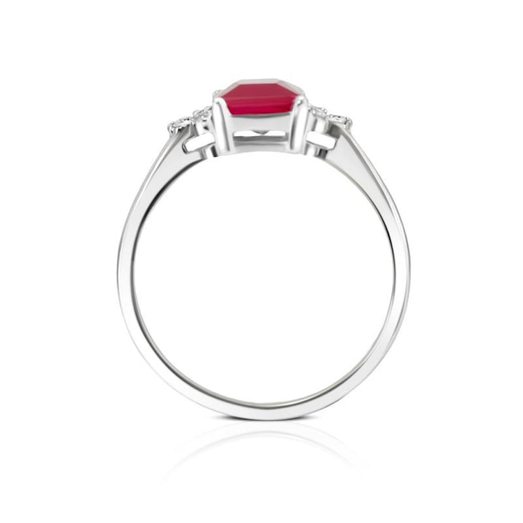 Prsteň s rubínom a diamantmi 15587