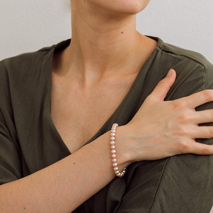 Zlatý perlový náramok Davida 129924