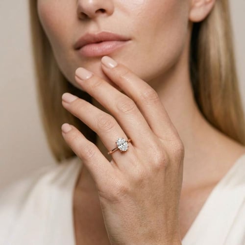 Zásnubný prsteň s výberom písmen a diamantmi Frost