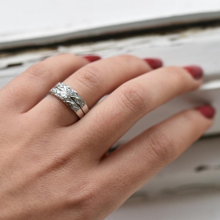 Diamantový snubný prsteň 4411