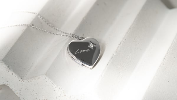 Symbolika šperkov: Spomienky ukryté v medailóniku vám zostanú navždy