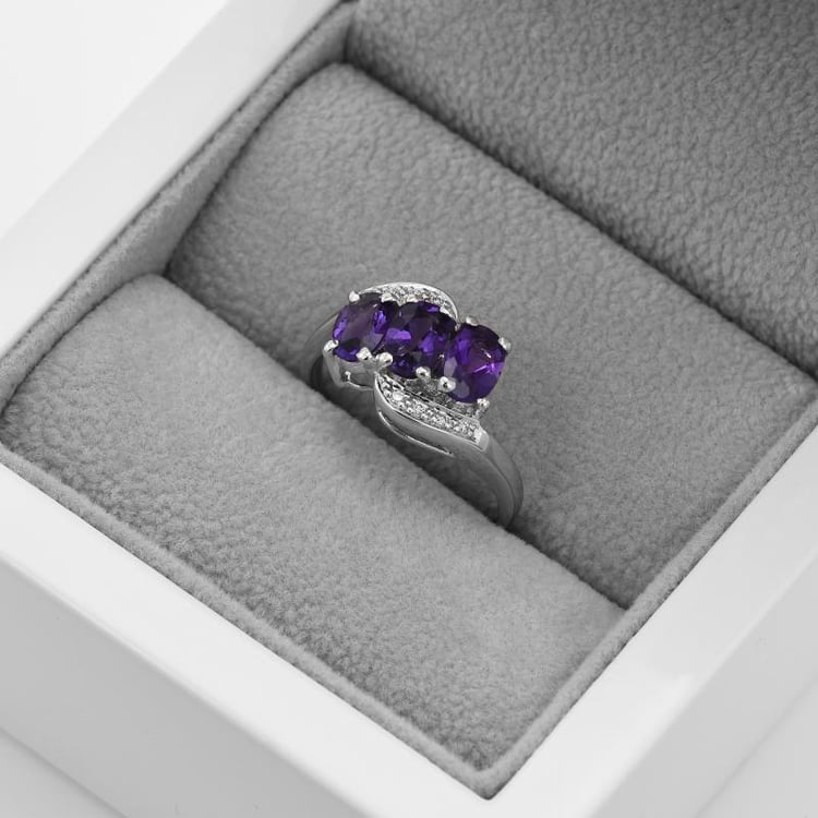 Zlatý diamantový prsteň s ametystmi 50335