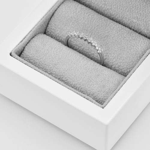 Romantický eternity prsteň s lab-grown diamantmi Betsy
