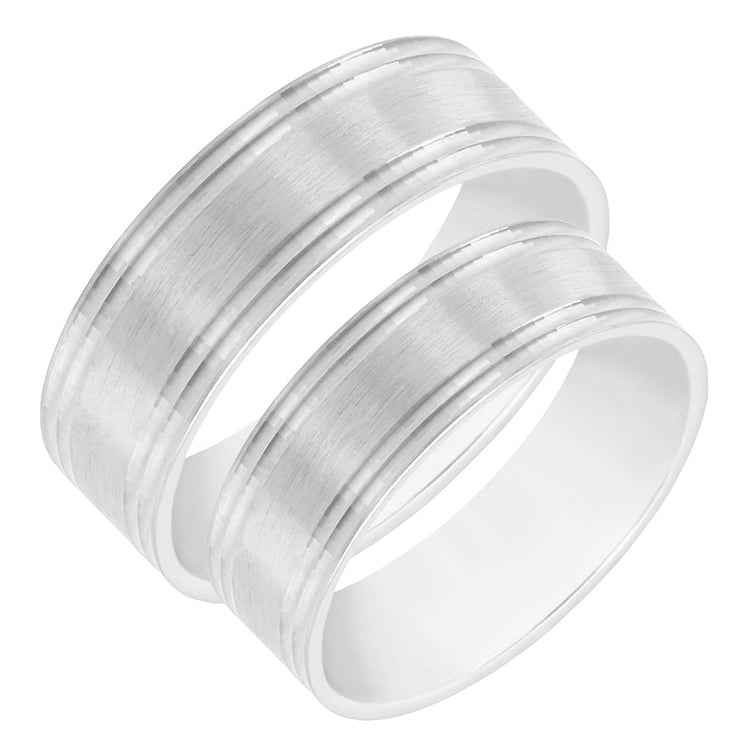 Ploché svadobné obrúčky s ryhami