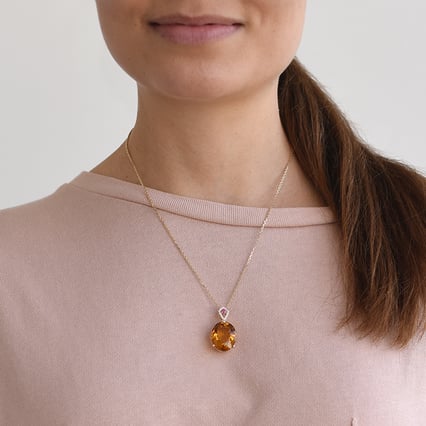 Citrínový prívesok s turmalínom a diamantmi Morvarid