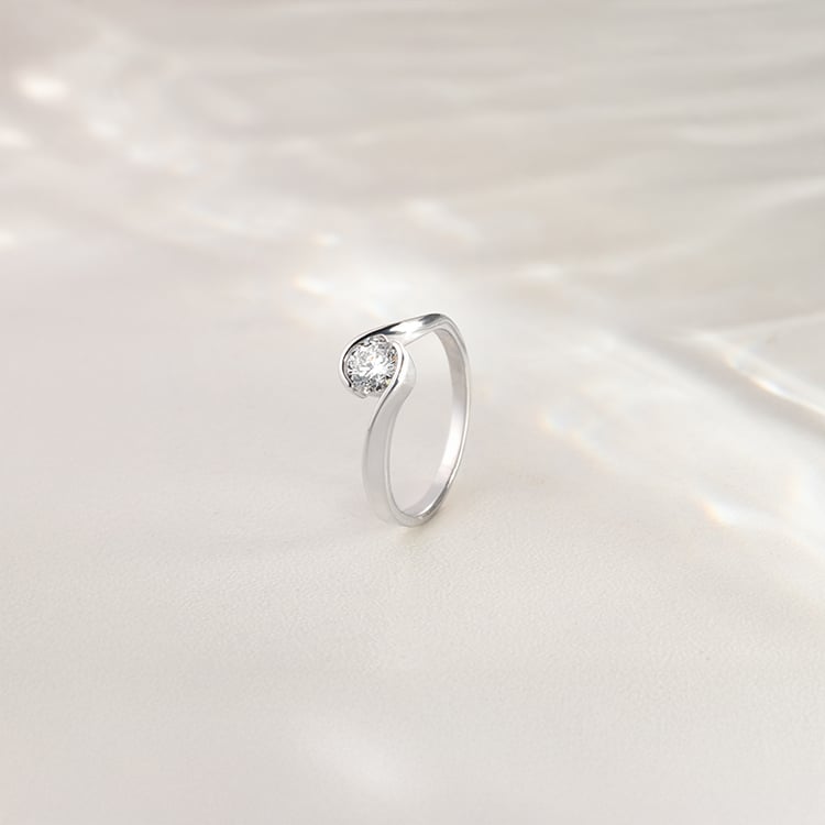 Zásnubný prsteň s 0.8ct lab-grown diamantom Yadu 164458