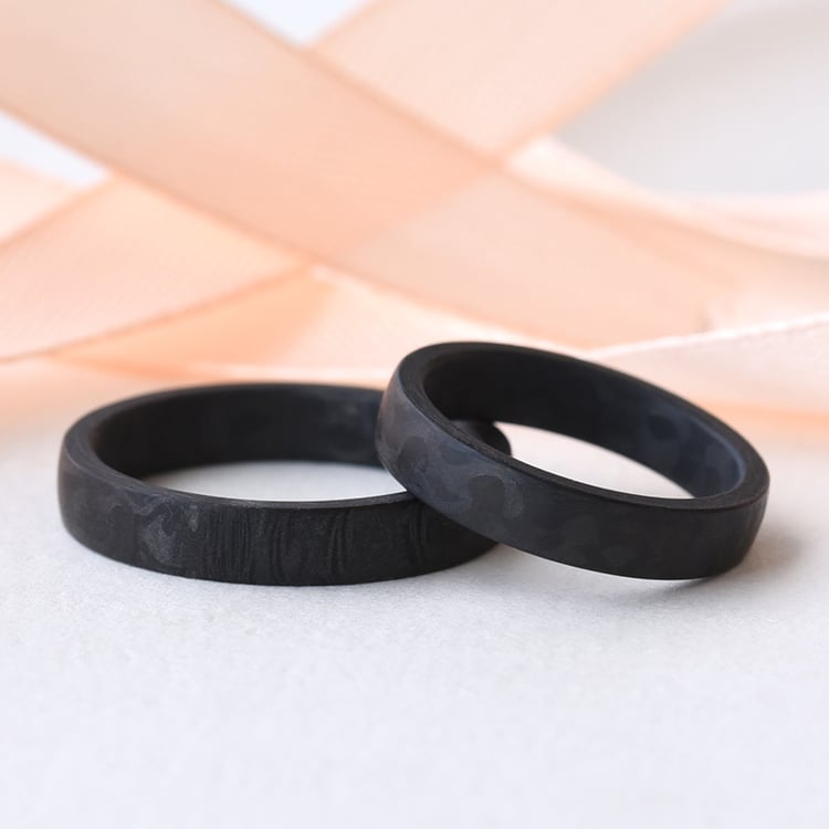 Ploché snubné prstene z karbonu 77707