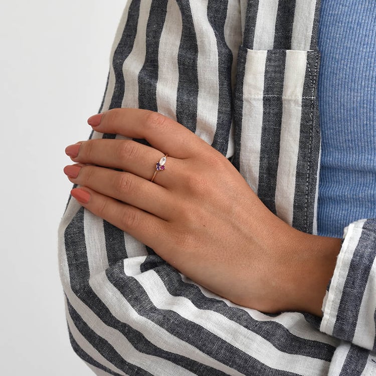 Prsteň s mesačným kameňom, rubínom a ametystmi z ružového zlata 84351