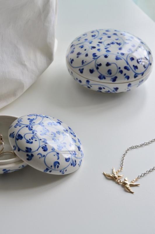 Strieborný náhrdelník 6548