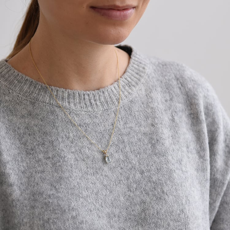 Zlatý akvamarínový prívesok 61833