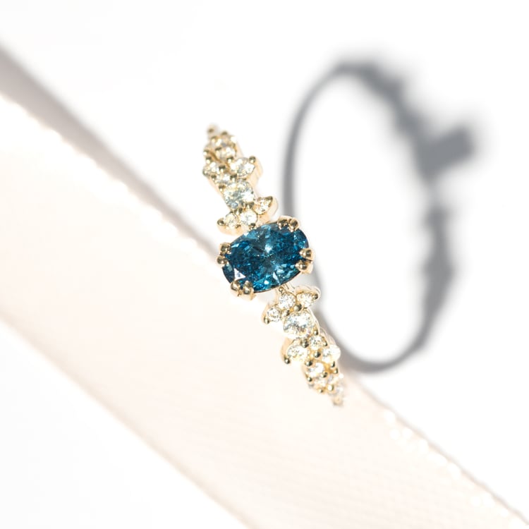 Zásnubný prsteň s 0.32ct IGI certifikovaným modrým lab-grown diamantom Lane 127204