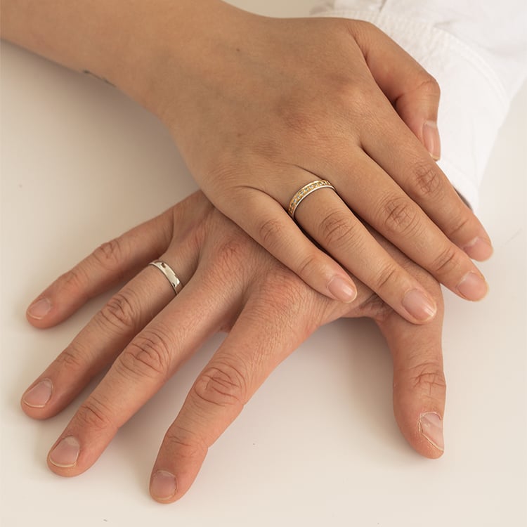 Zlaté obrúčky so zdobenými okrajmi a diamantmi Bryce 121754