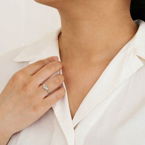 Zásnubný prsteň zo zlata s 0.54ct IGI certifikovaným lab-grown diamantom Sheldo