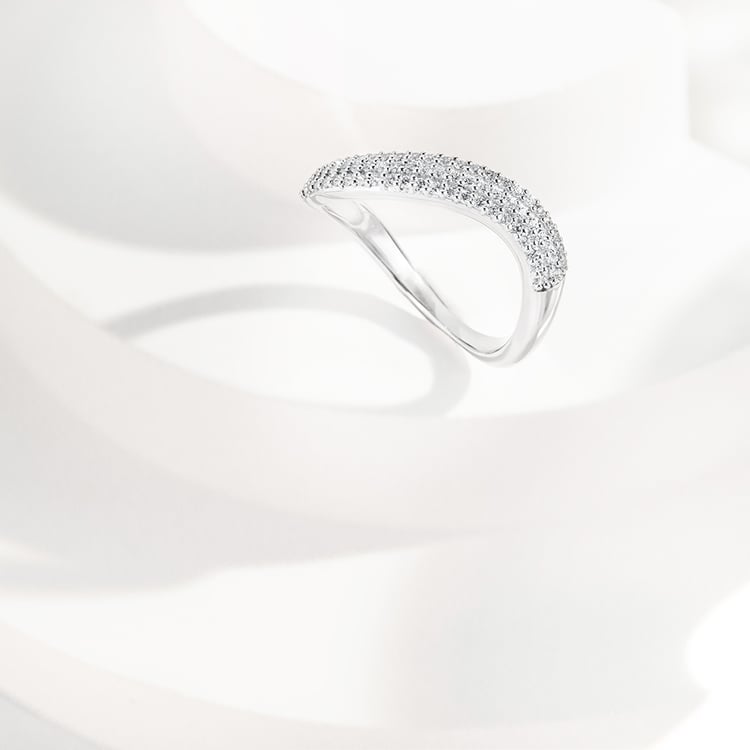 Half eternity zvlnený zlatý prsteň s diamantmi Hjalmar 161562