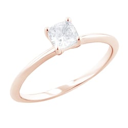 Zásnubný prsteň s cushion diamantom Kuba