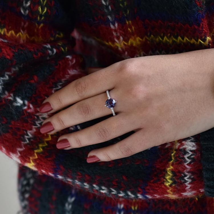 Zlatý prsteň s alexandritom 38154