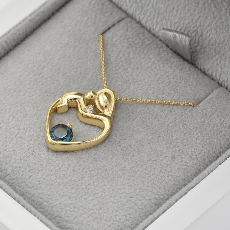 Zlatý prívesok s topásom 40368