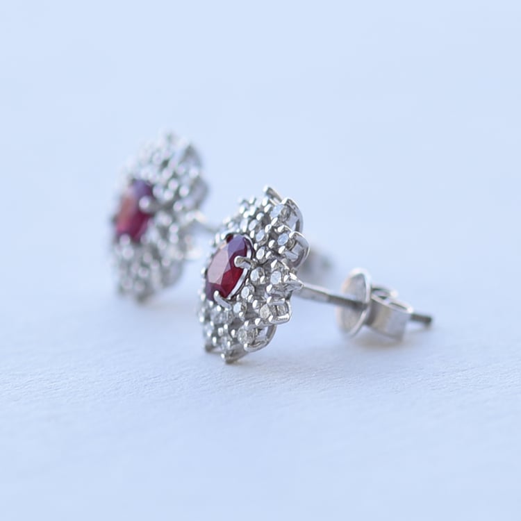 Rubínové náušnice z bieleho zlata 61804