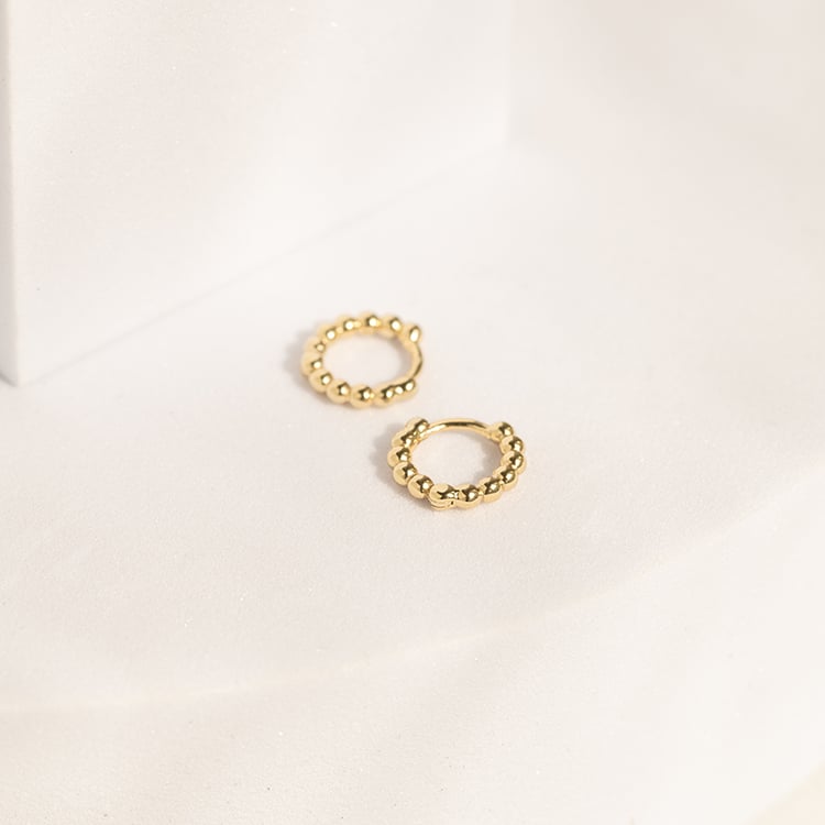 Kruhové guličkové náušnice zo striebra Darlyn 143498