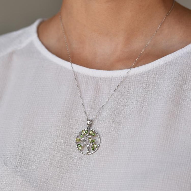 Drahokamový náhrdelník 21650