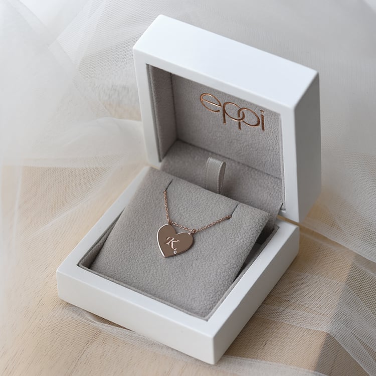 Zlatý prívesok s gravírom 63564