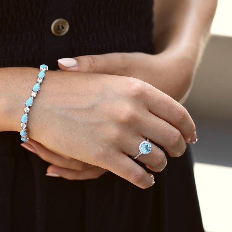 Zlatý prsteň s 2.75ct topásom a diamantmi Dulia 106898